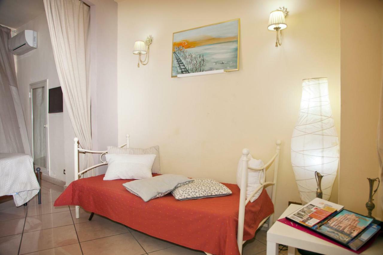 B&B Garibaldi Κατάνια Εξωτερικό φωτογραφία