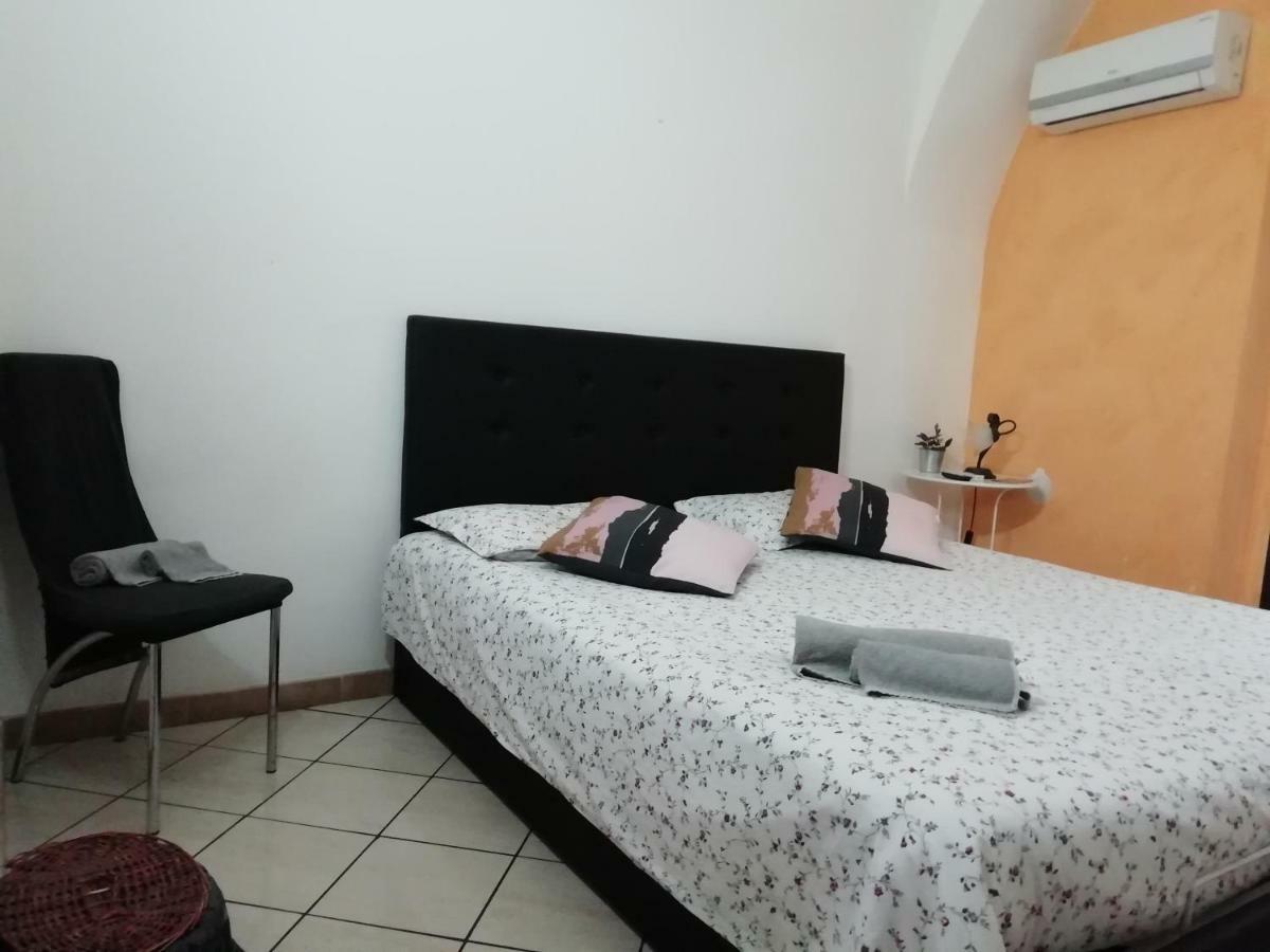 B&B Garibaldi Κατάνια Εξωτερικό φωτογραφία